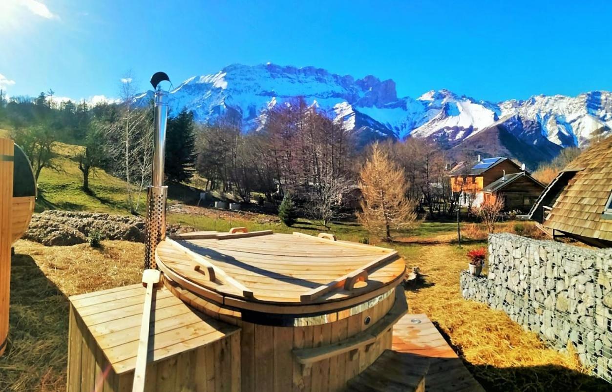 Au-Dela des Nuages, Maison d'hôtes insolite&SPA Aubessagne Extérieur photo