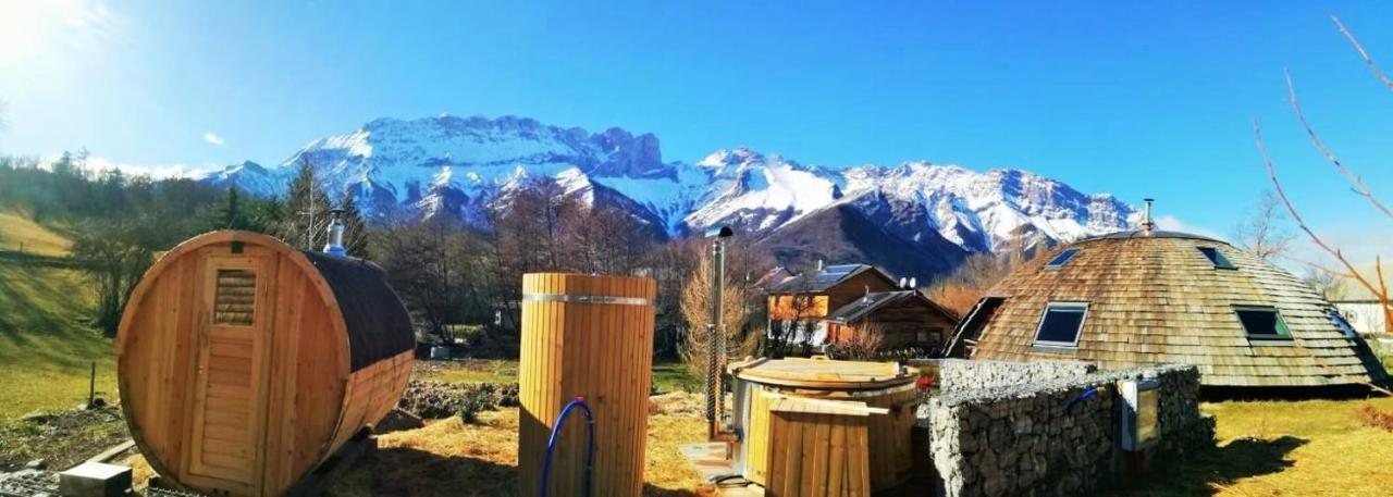 Au-Dela des Nuages, Maison d'hôtes insolite&SPA Aubessagne Extérieur photo